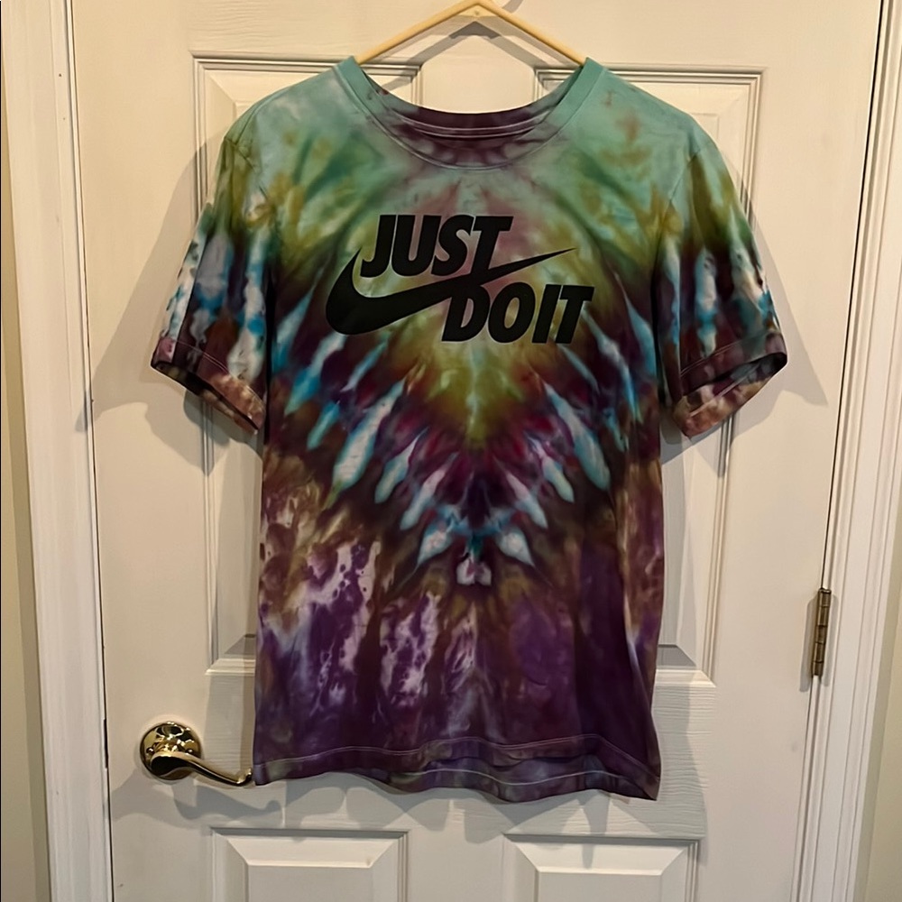 Nike Tie-Dye Just Do It T-Shirt